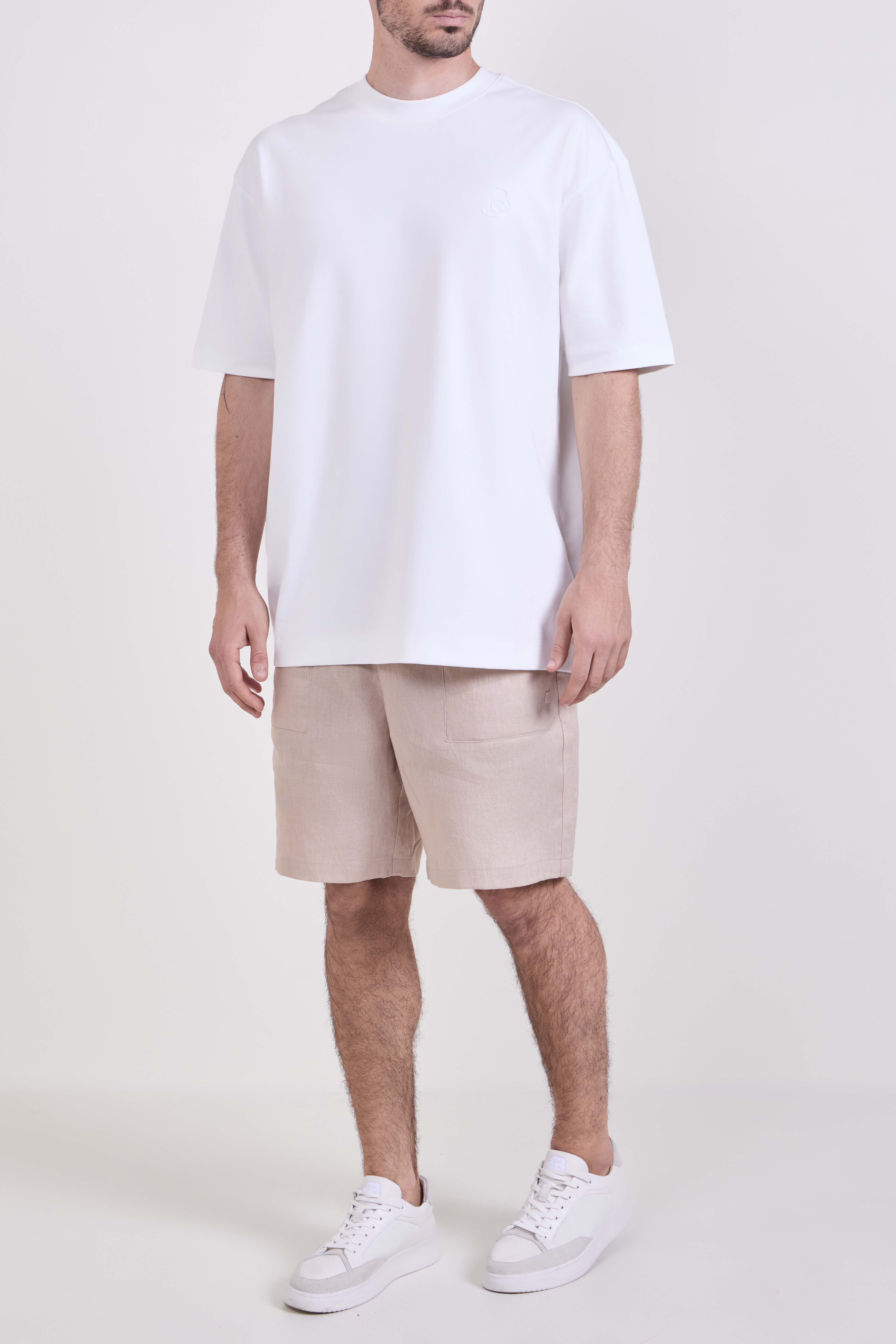 מכנסיים קצרים מפשתן